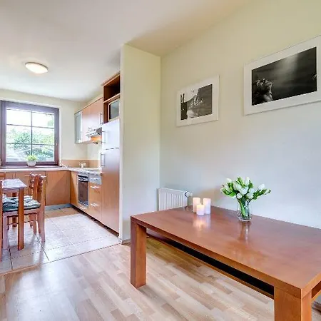 Dom & House - Karlikowska * سوبوت