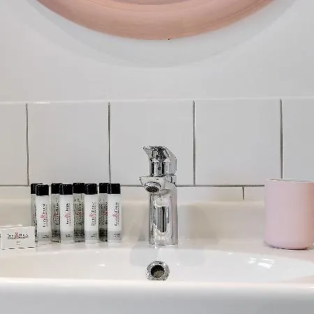 Dom & House - Karlikowska فندق سوبوت