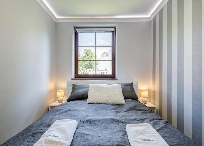 Dom & House - Karlikowska מלון סופוט